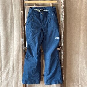 The North Face DRYVENT adjustable waste snow ski pants
